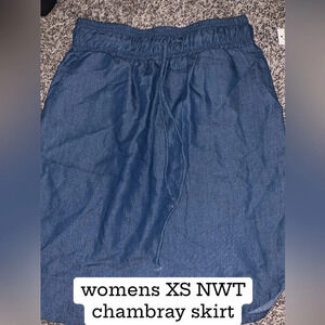 Agnes & Dora Womens XS flounce skirt NWT